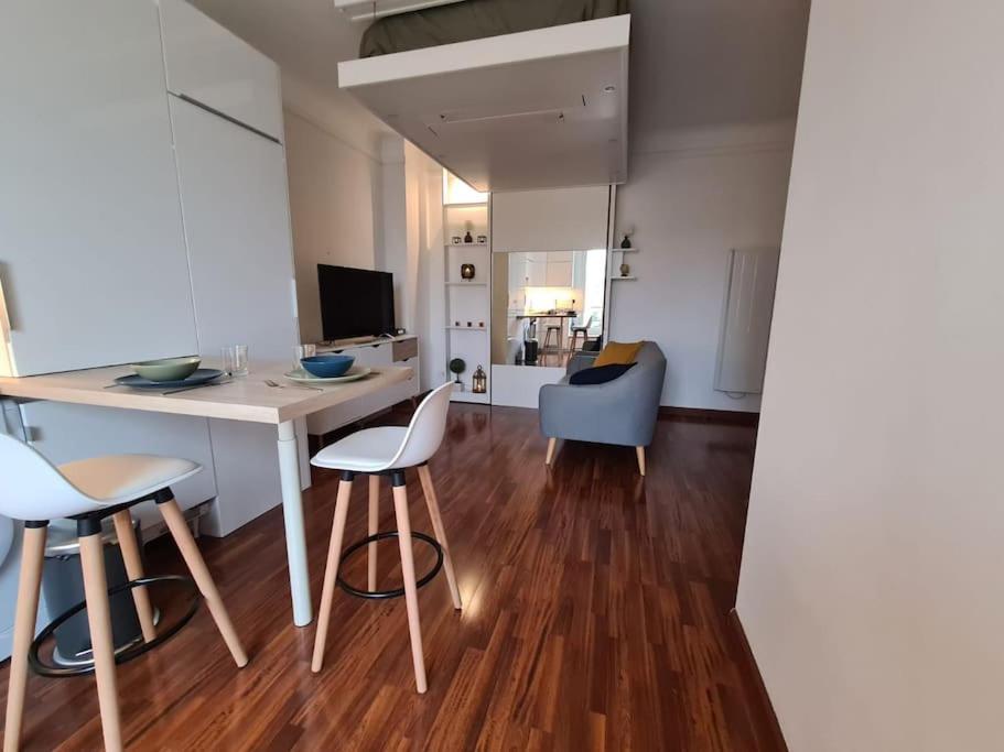 Studio A 2 Pas De La Gare Sartrouville Dış mekan fotoğraf